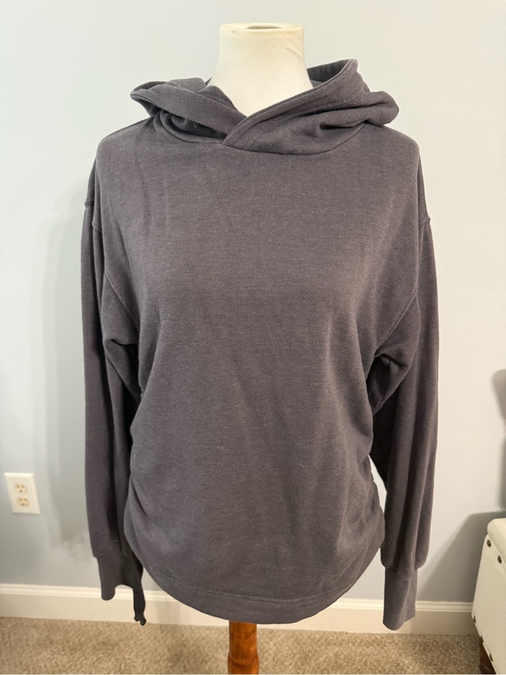 aerie Charcoal Gray Lightweight Hooded Sweatshirt